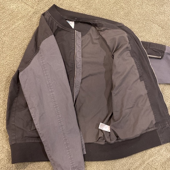 Black and Grey Goodfellow Medium Jacket. - Picture 3 of 3